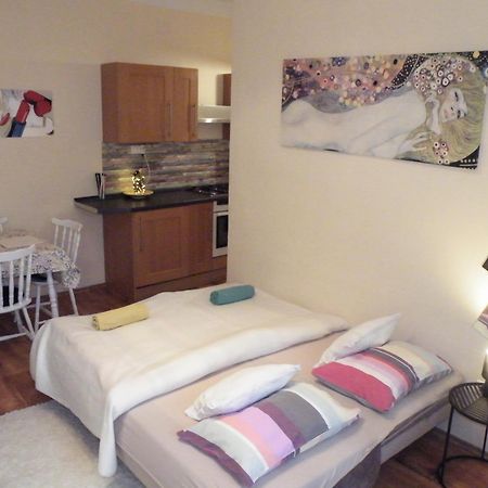 Heart Of Pecs Apartman Free Parking Pokój zdjęcie
